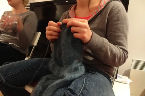 Point ajouré : technique de tricot dentelle et définition